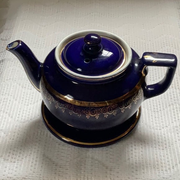 Hall’s China Other - Vintage Hall’s China Cobalt and Gold Teapot and Trivet Boston